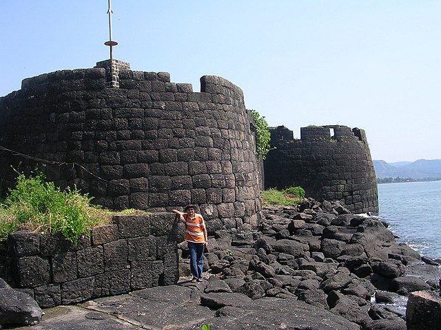 Kolaba fort